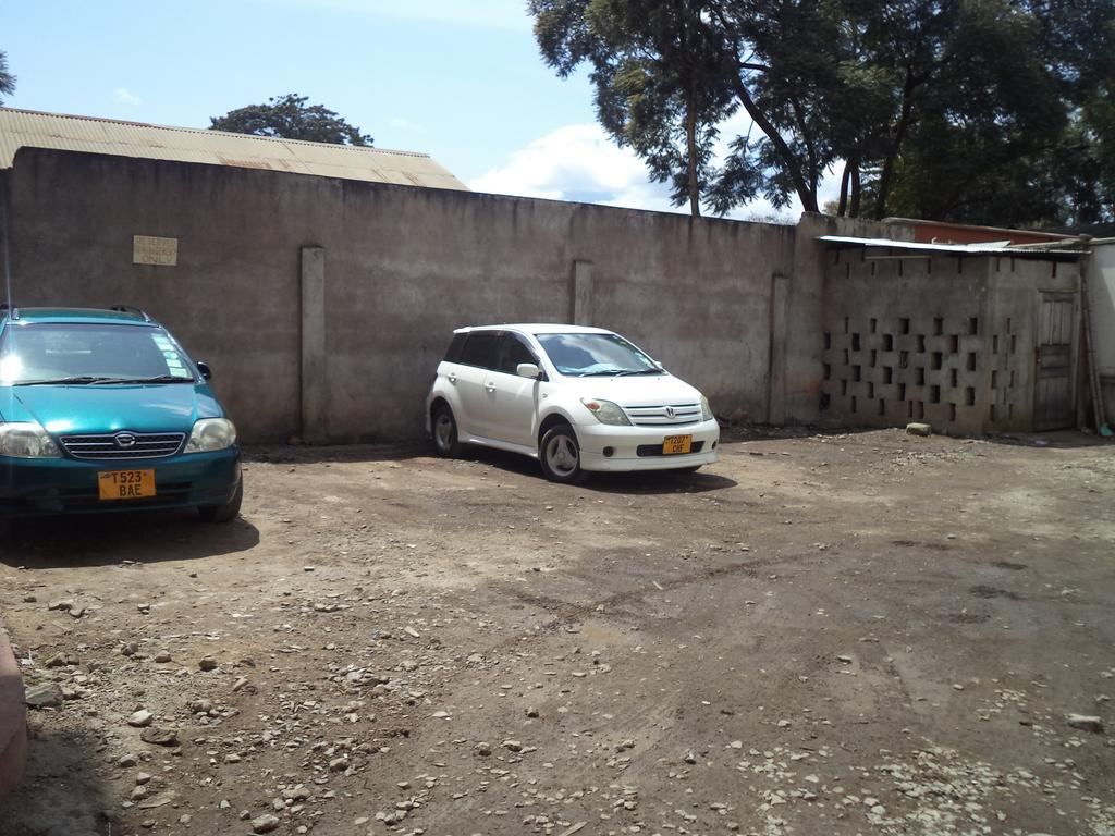 Arusha Tourist Inn Hotel Extérieur photo
